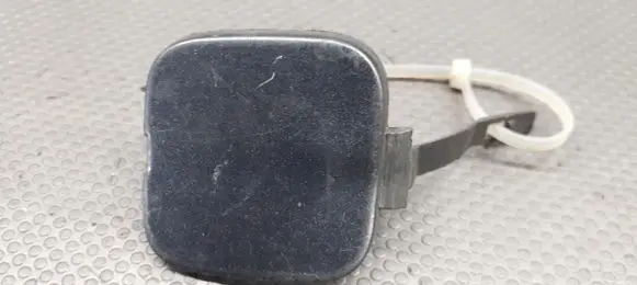Renault Megane II Tow hook cap/cover 8200115124
