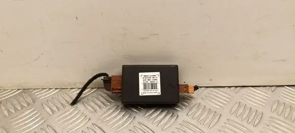 Peugeot 2008 I Alarm control unit/module 9673523380