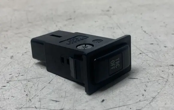 Toyota Avensis T250 Traction control (ASR) switch TR8801