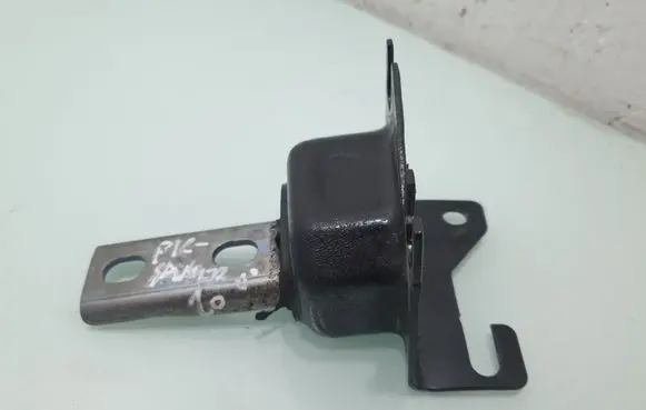 Dacia Sandero II Gearbox mounting bracket 112209464R
