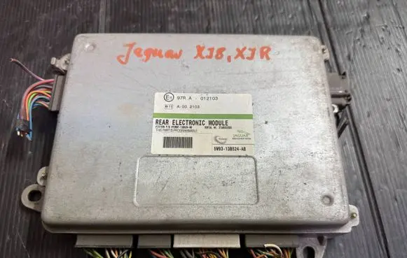 Jaguar XJ X350 ABS control unit/module 5W9313B524AB A002103 97RA01210