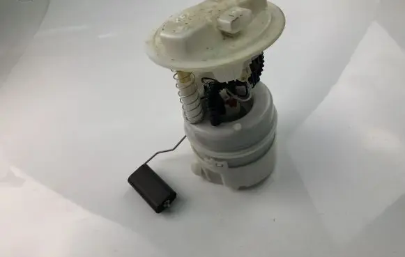 Renault Captur Fuel injection high pressure pump 172025354R