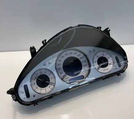 Speedometer (instrument cluster)