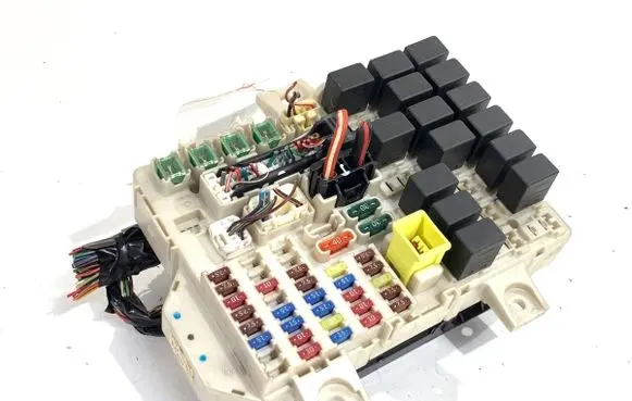 Mitsubishi Colt Other control units/modules MN108319