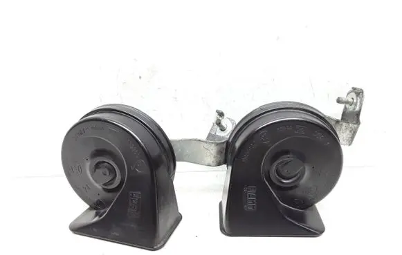 Volvo V60 Horn signal 31416117 31416116