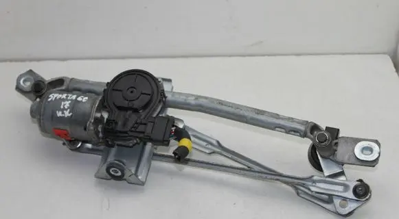 KIA Sportage Front wiper linkage and motor