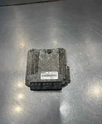 Renault Espace IV Engine control unit/module 0281013505 8200520036 8200666513