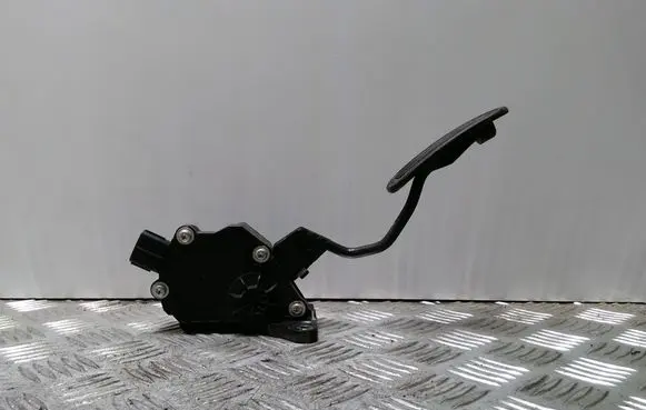 Lexus IS 220D-250-350 Accelerator throttle pedal 7811053010 1988007221