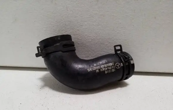 Mercedes-Benz GLB X247 Breather/breather pipe/hose A6541401160