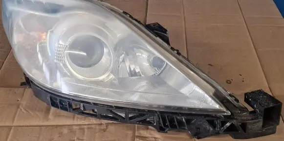 Mazda 5 Headlight/headlamp