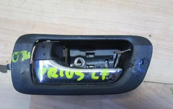 Toyota Prius (XW20) Front door exterior handle 69217-0E010