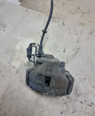 Seat Exeo (3R) Front brake caliper 886