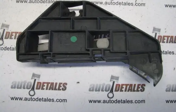 Honda CR-V Front bumper mounting bracket 71198S9A000050