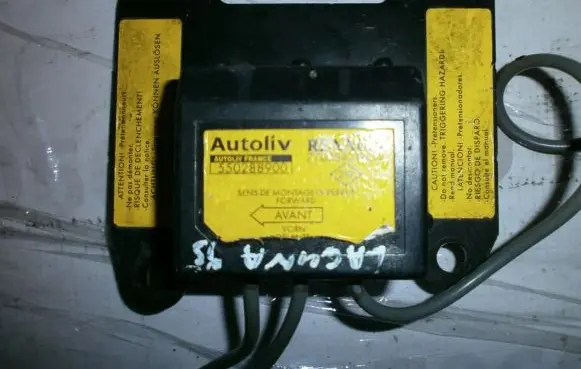Renault Laguna I Airbag control unit/module 7700842190D 550288900