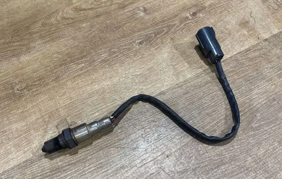Jaguar XE Lambda probe sensor FPLA9D375AA 560031A 0281004601