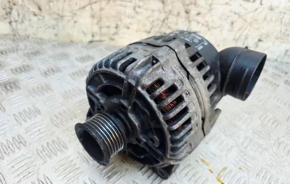 BMW 5 E39 Generator/alternator 1432986 0123515022