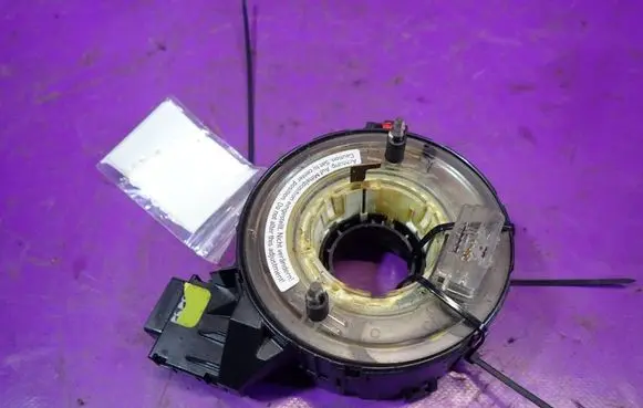 Audi A3 S3 A3 Sportback 8P Airbag slip ring squib (SRS ring)