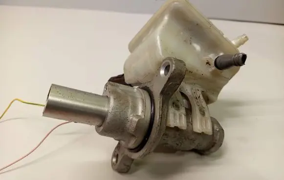 Peugeot 307 Master brake cylinder 0204254242