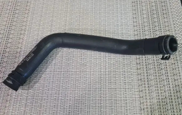 Volkswagen Jetta V Engine coolant pipe/hose 1K0121157BJ
