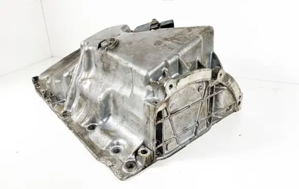 BMW 3 F30 F35 F31 Oil sump 8611694 11138611694 1604252182