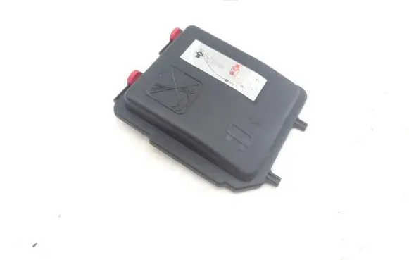 Opel Corsa F Fuse box cover 9824510780