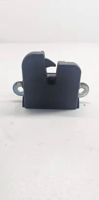 Volkswagen PASSAT B6 Tailgate/trunk/boot lock/catch/latch 1K6827505C