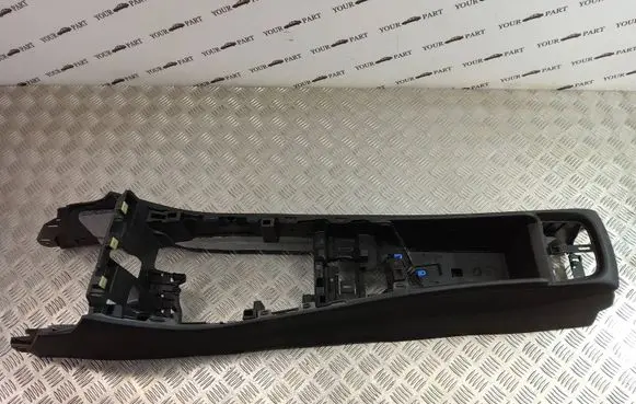 BMW X1 F48 F49 Center console 9335198