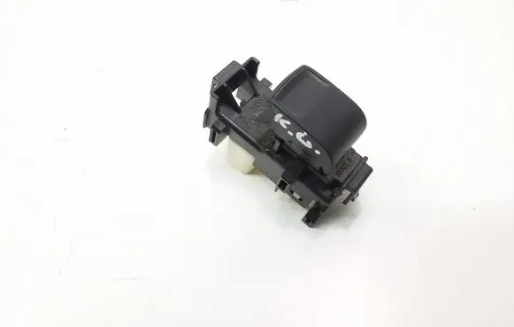 Toyota Yaris Electric window control switch 848100D030