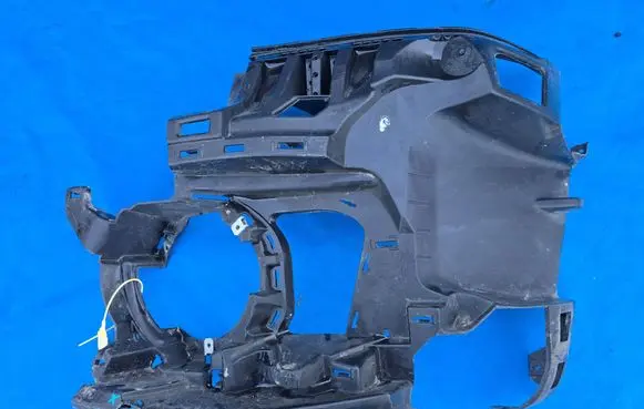 Mini Cooper Countryman F60 Front bumper mounting bracket 9477045