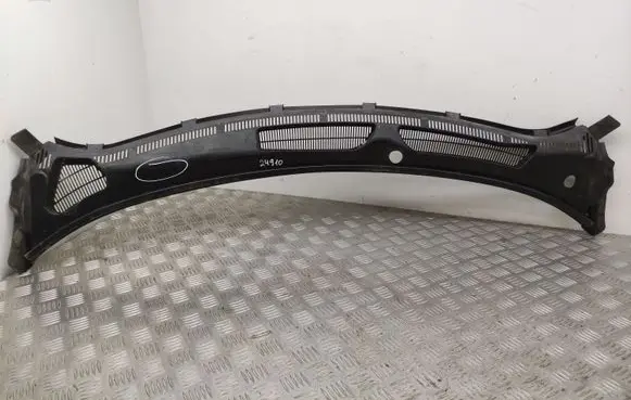 Ford Fiesta Wiper trim 8A61A02216A