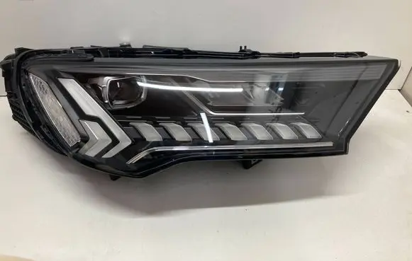 Audi Q7 4M Headlight/headlamp 4M0941040C 11564220000