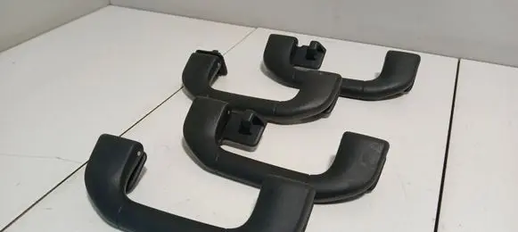 Mercedes-Benz C W204 A set of handles for the ceiling A2048100051