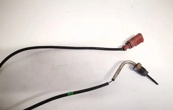 Skoda Octavia Mk2 (1Z) Exhaust gas temperature sensor 03l906088bh