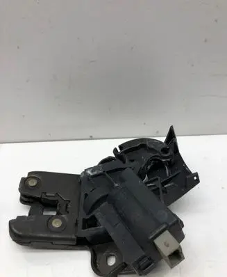 Audi A4 S4 B7 8E 8H Tailgate/trunk/boot lock/catch/latch 4F5827505C
