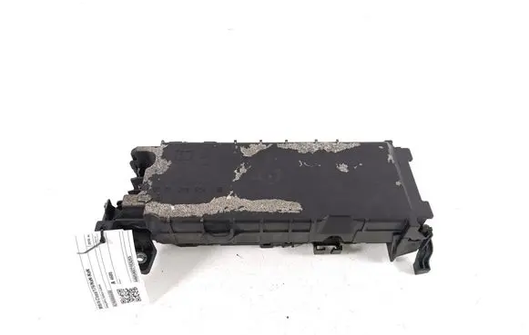 Mercedes-Benz A W176 Fuse module A2469066600