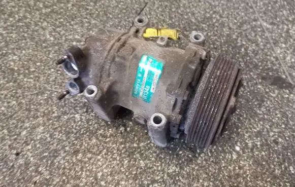 Citroen C3 Pluriel Air conditioning (A/C) compressor (pump) 9646273380