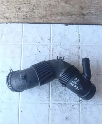 Audi A3 S3 A3 Sportback 8P Air intake hose/pipe 3C0129654 446196604