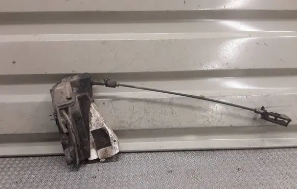 Volkswagen Sharan Rear door lock 93BG220A20DD