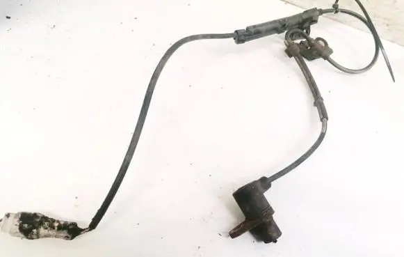 Toyota Avensis T250 ABS brake wheel speed sensor 8954202040 89542-02040