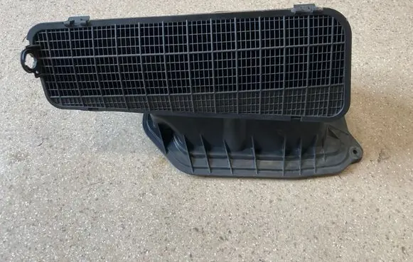 Audi A7 S7 4G Air intake duct part 4G1819904A