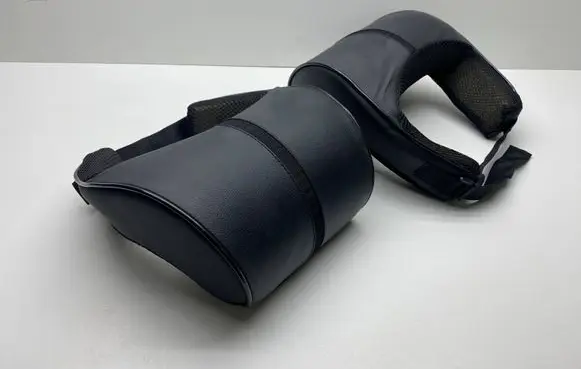 Mercedes-Benz E W212 Front seat headrest 