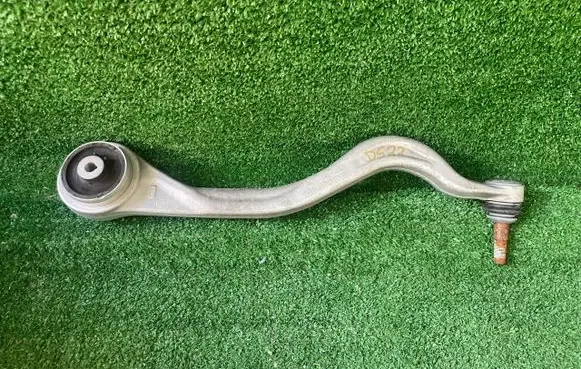 BMW Z4 g29 Engine bonnet/hood hinges