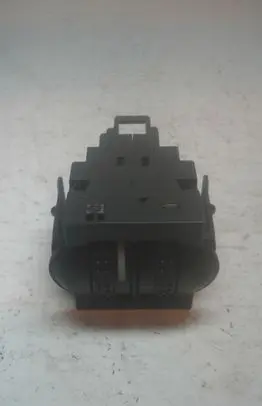 Seat Toledo II (1M) Electric window control switch 3B941333C