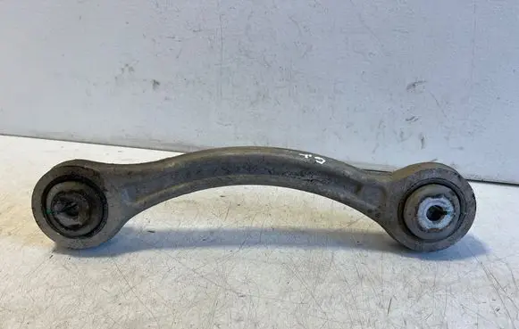 Maserati Ghibli Rear control arm 69573