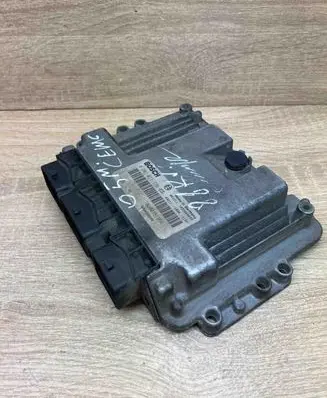 Renault Scenic II - Grand scenic II Engine control unit/module ECU 8200391966 8200386508