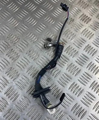 Positive cable (battery)