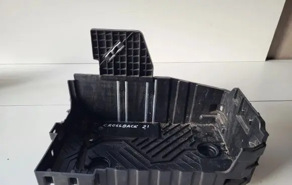 Citroen DS3 Battery tray 9823533180