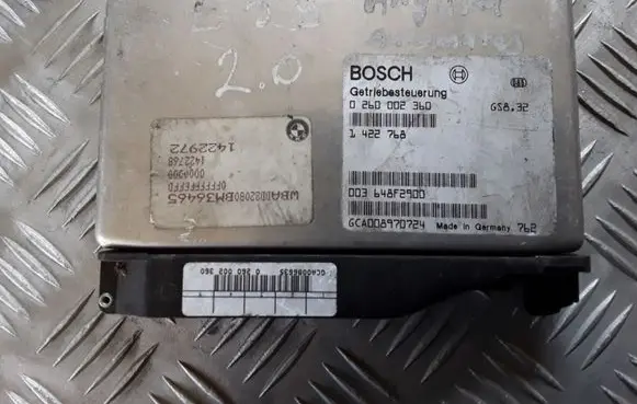BMW 5 E39 Gearbox control unit/module 0260002360 1422768
