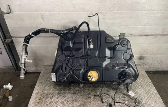 Volvo V70 Fuel tank 2380705 31303264