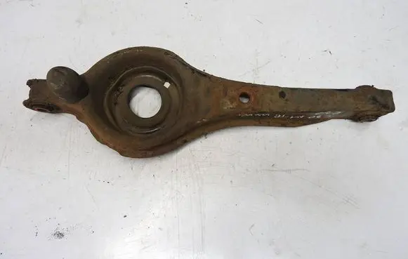 Volvo C30 Rear control arm